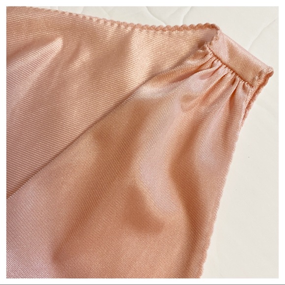 VINTAGE - TAKE THE PLUNGE NIGHTGOWN - Picture 5 of 8